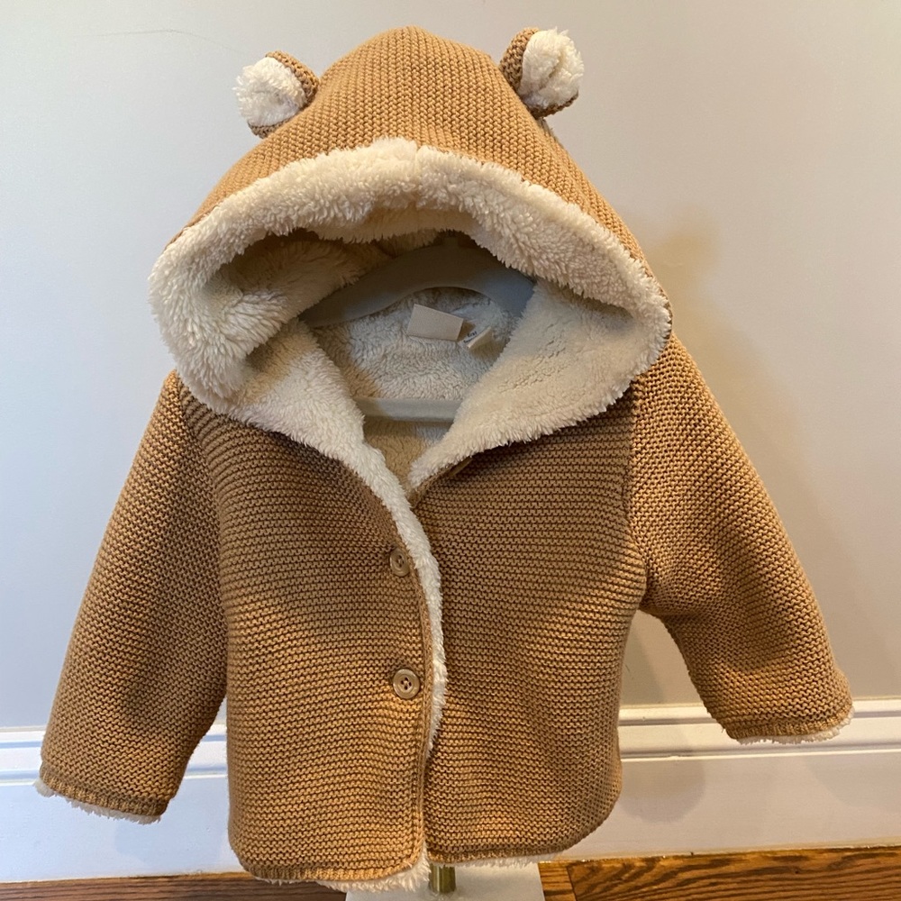 Bay Gap Fleece Bear Sweater